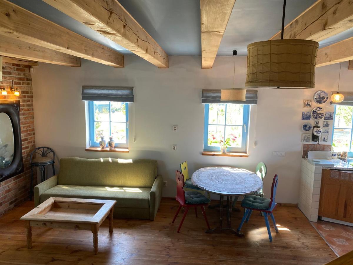 Dom Na Szumiacych Drzew Villa Debina  Exteriör bild